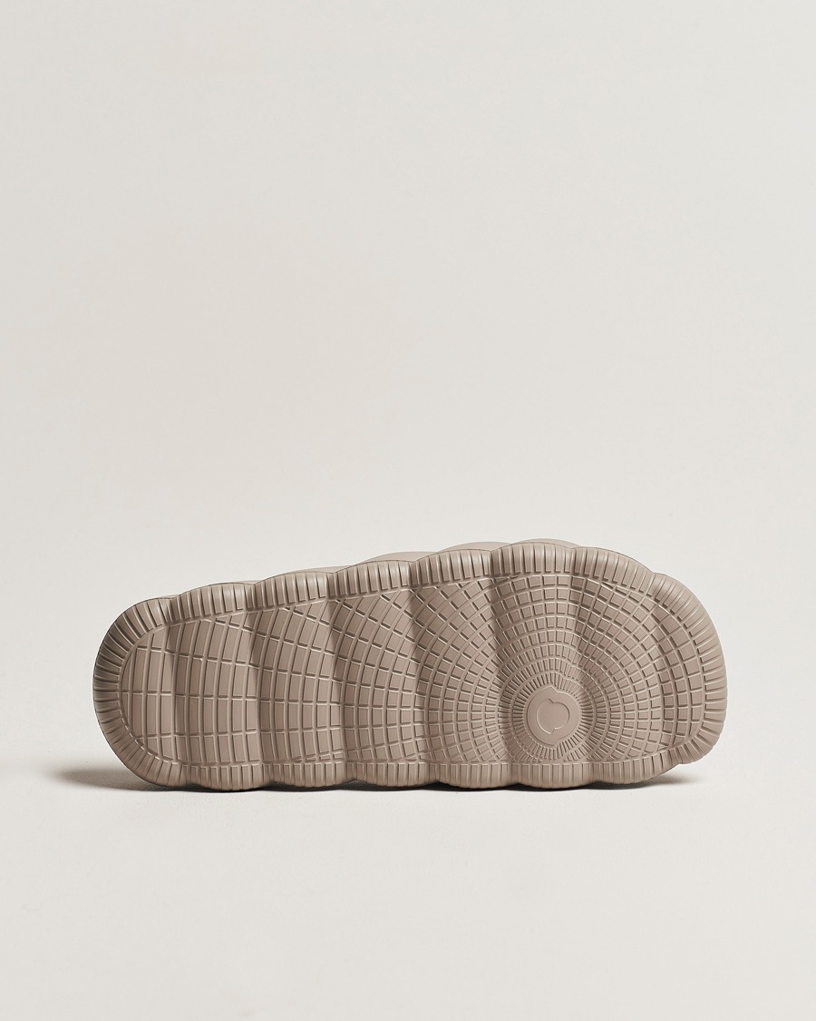Heren | Moncler Lilo Slides Beige | Moncler | Lilo Slides Beige