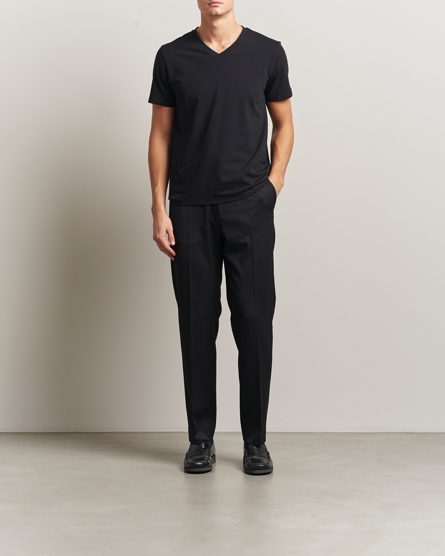 Homme | T-shirts | Filippa K | Organic Cotton V-Neck T-Shirt Black