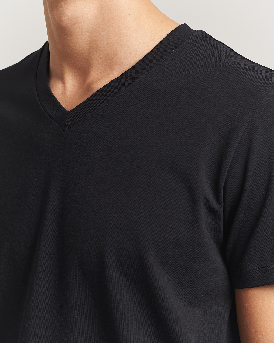 Homme | T-shirts | Filippa K | Organic Cotton V-Neck T-Shirt Black