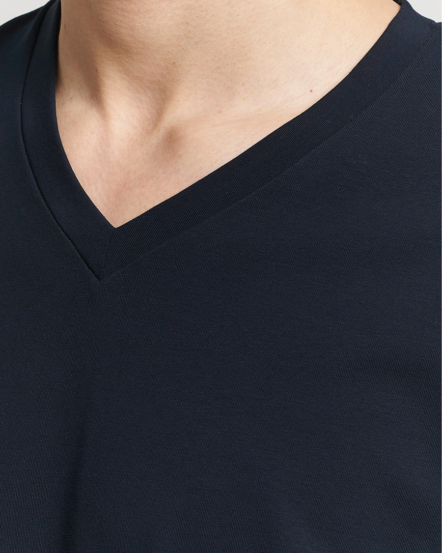 Heren | T-shirts | Filippa K | Organic Cotton V-Neck T-Shirt Navy