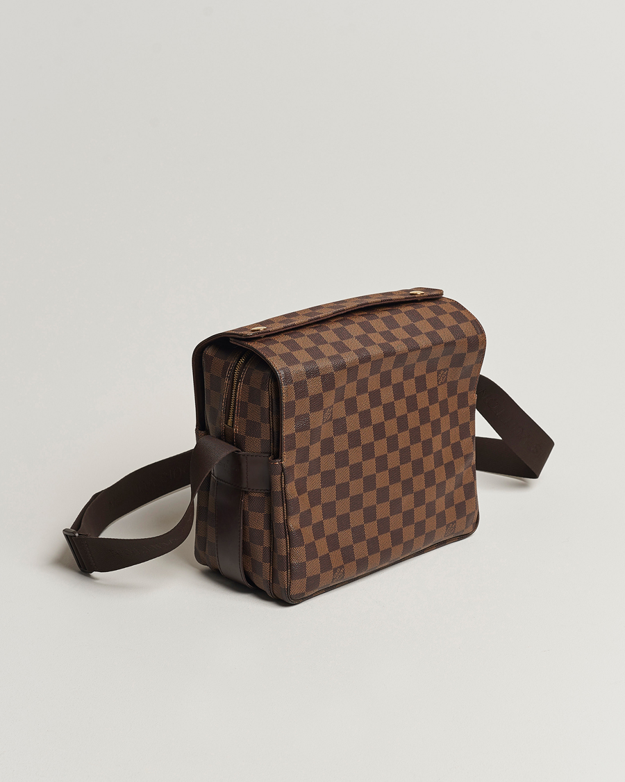 Homme | Louis Vuitton Pre-Owned Naviglio Messenger Bag Damier Ebene | Louis Vuitton Pre-Owned | Naviglio Messenger Bag Damier Ebene