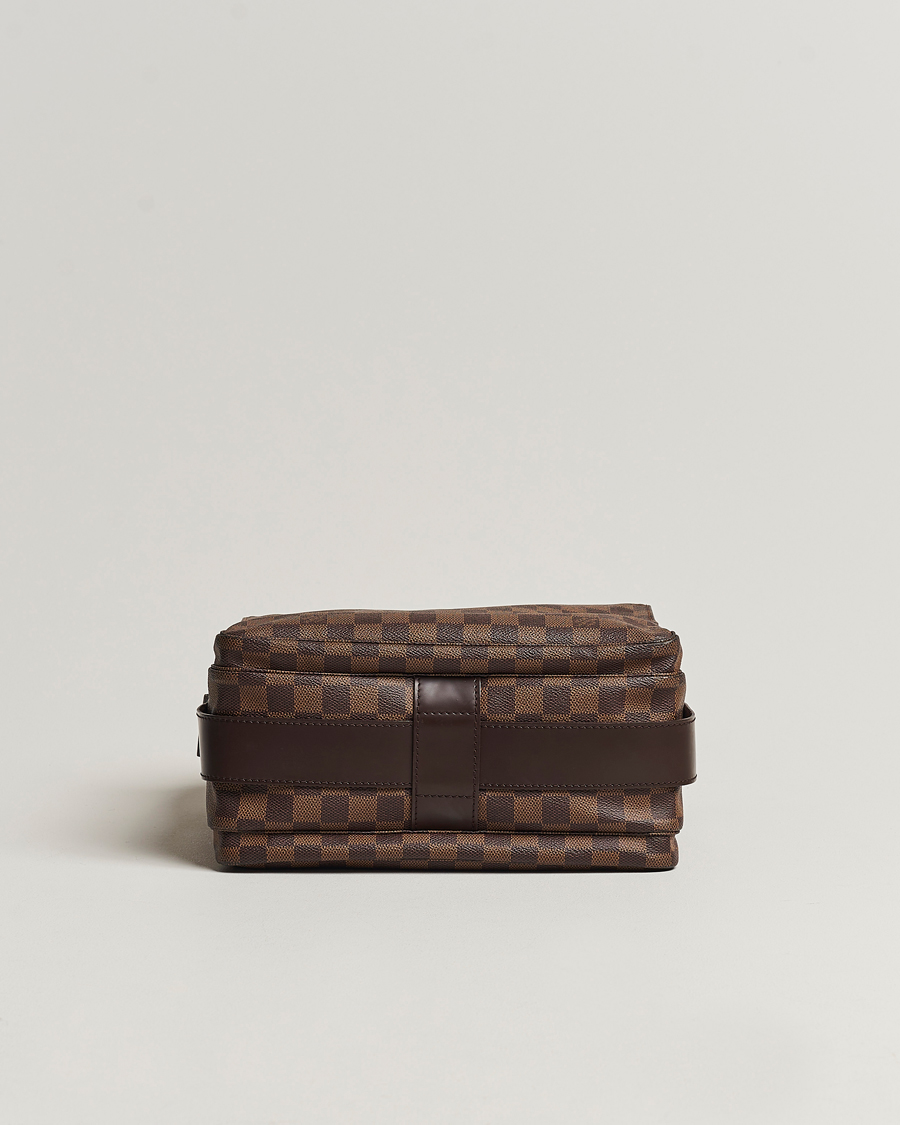 Homme | Louis Vuitton Pre-Owned Naviglio Messenger Bag Damier Ebene | Louis Vuitton Pre-Owned | Naviglio Messenger Bag Damier Ebene