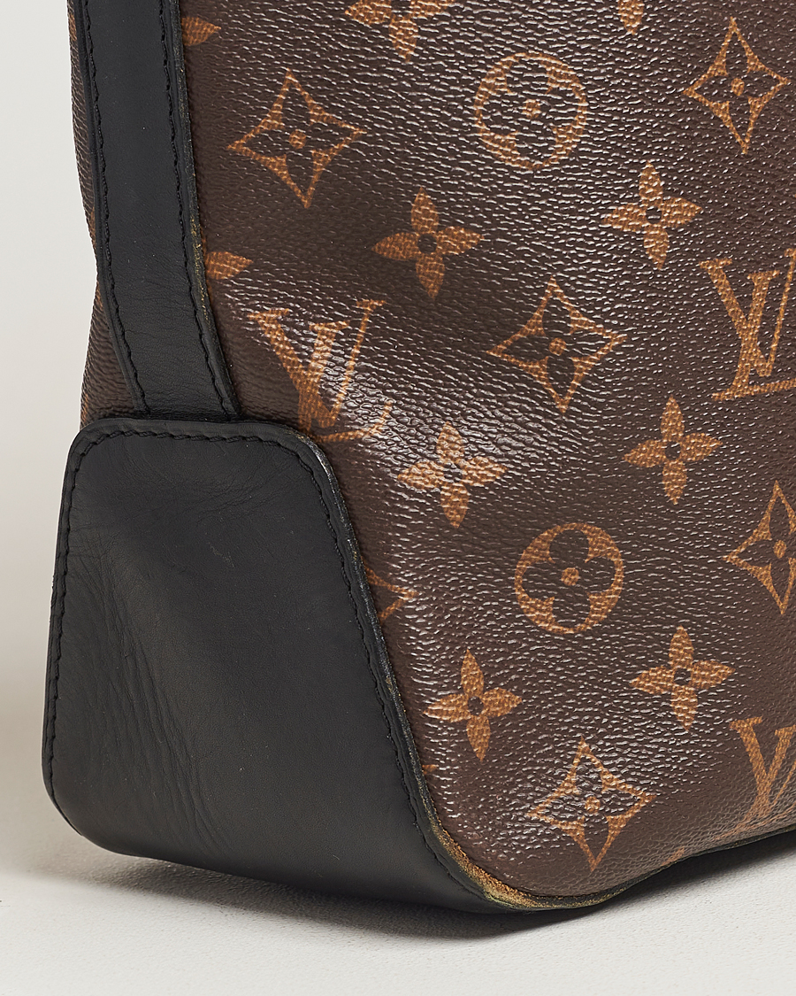Homme | Louis Vuitton Pre-Owned Davis Macassar Tote Monogram | Louis Vuitton Pre-Owned | Davis Macassar Tote Monogram
