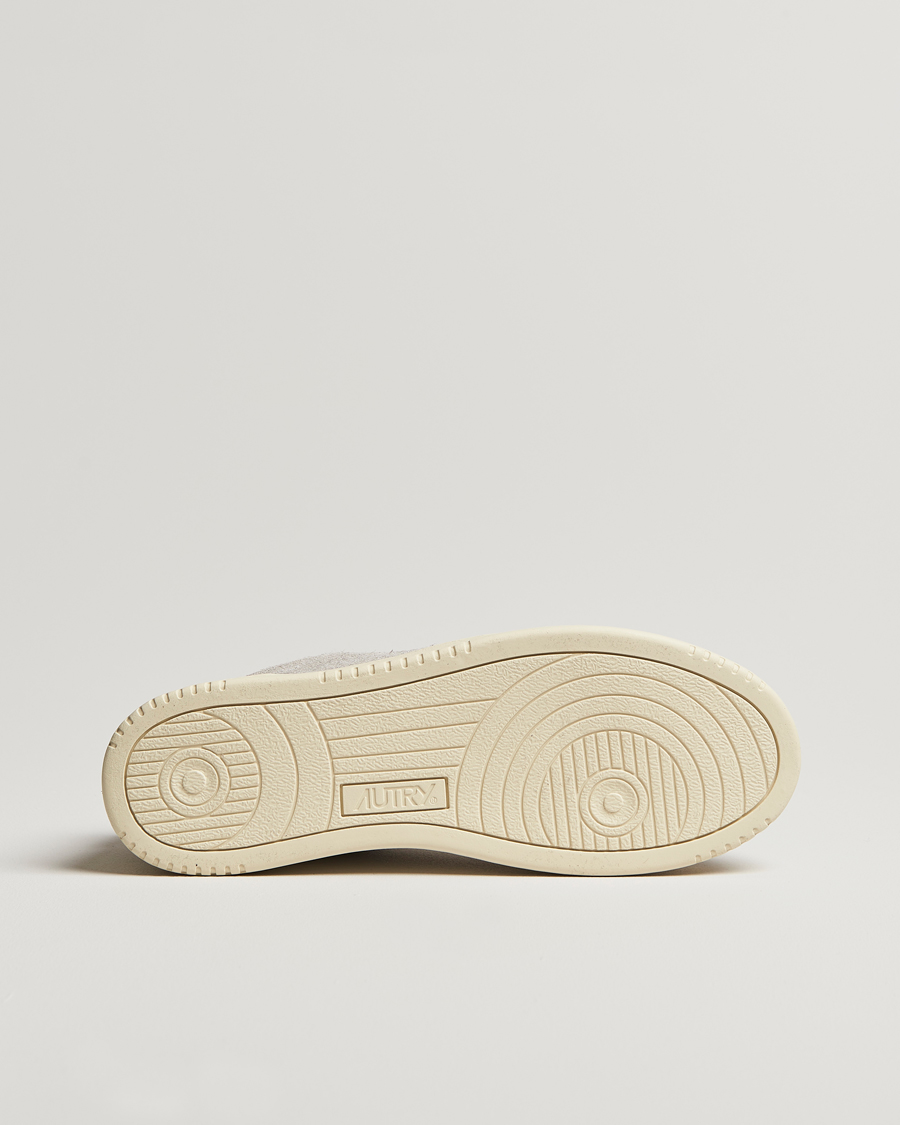 Homme | Autry Medalist Low Suede Sneaker White | Autry | Medalist Low Suede Sneaker White