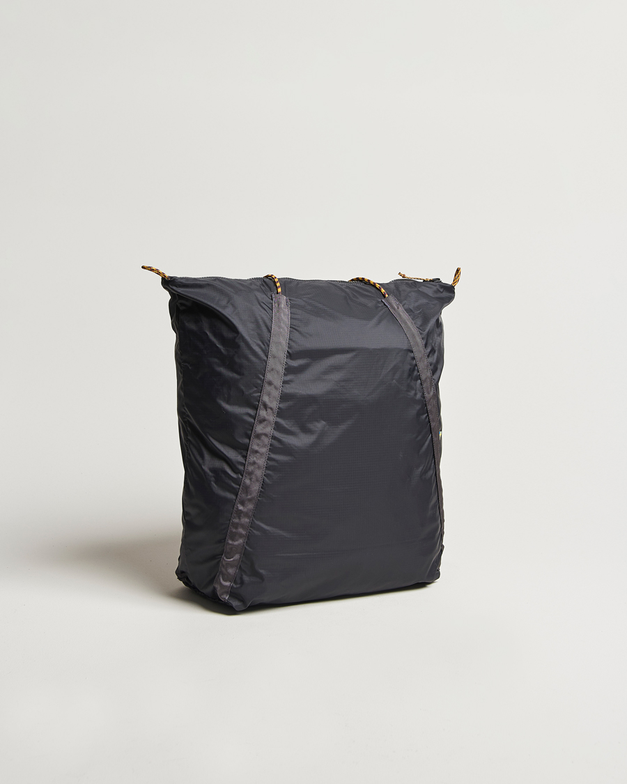 Homme | Sacs | Klättermusen | KlättermusenGebo 23L Lightweight TotebagRaven