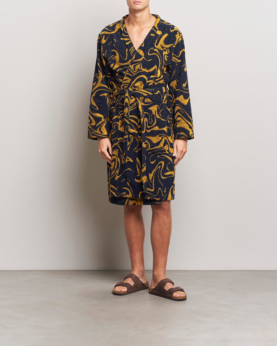 Heren | Pyjama's en gewaden | OAS | Marble Robe Black/Yellow
