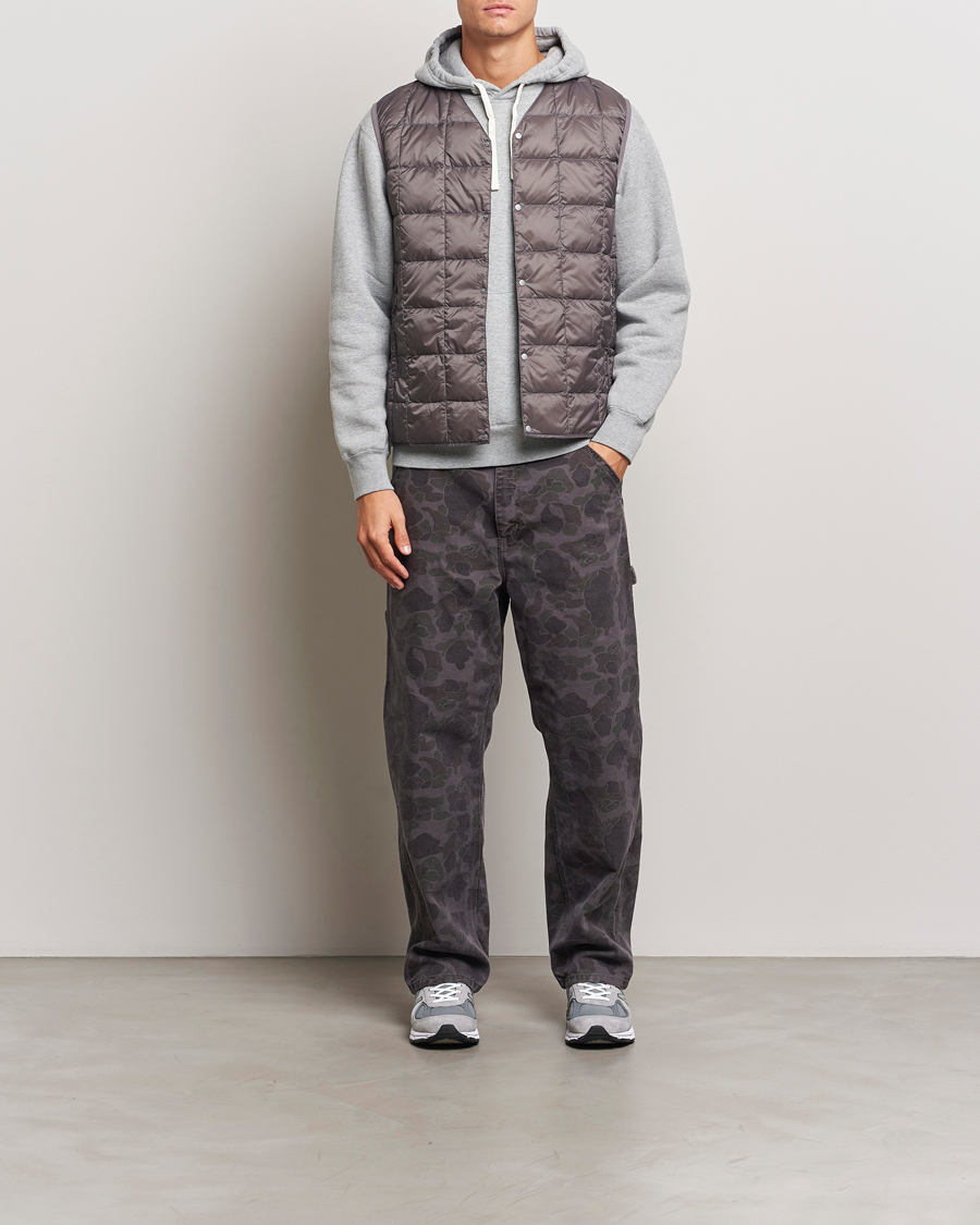 Heren | Gilets | TAION | V-Neck Lightweight Down Vest Gray