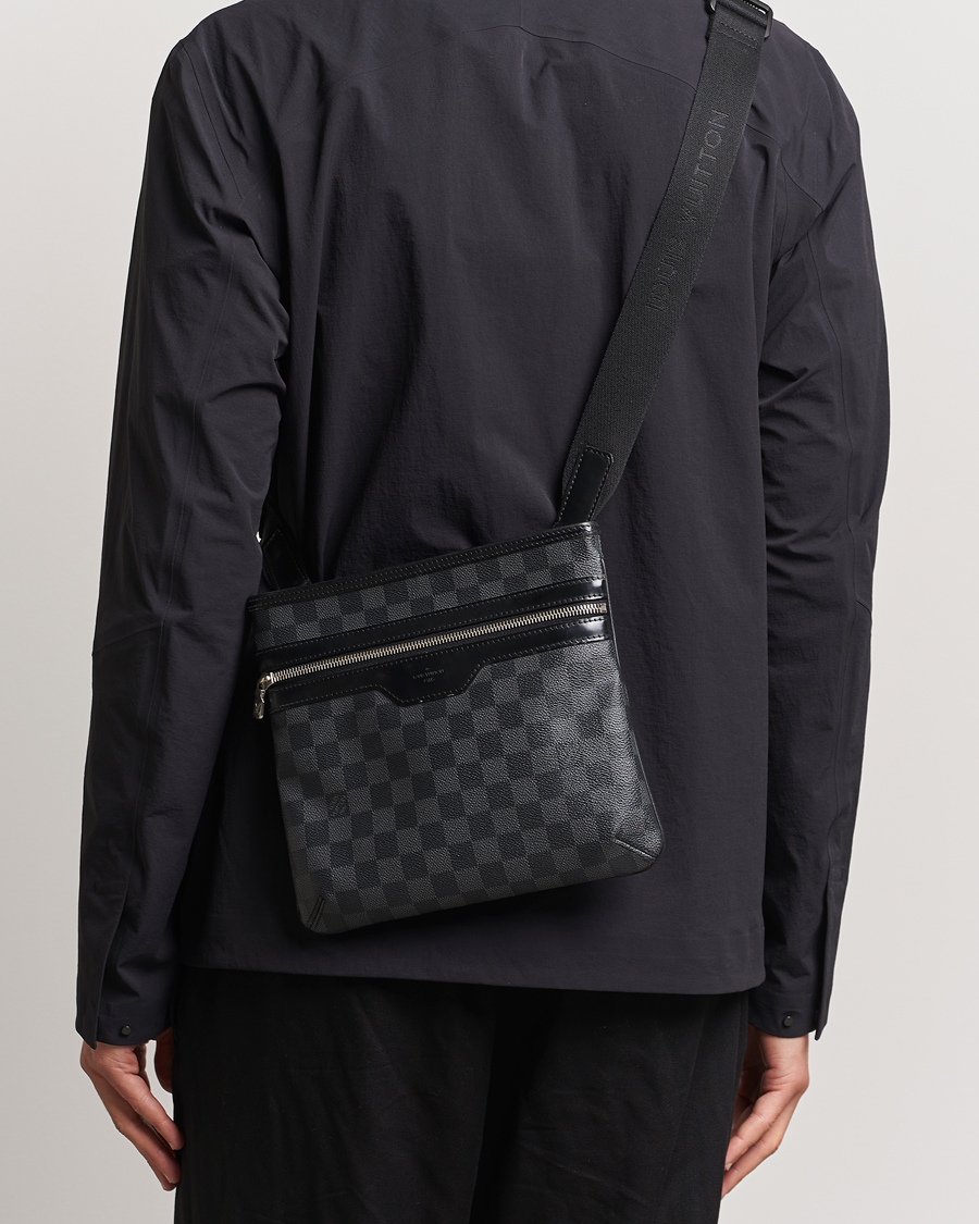 Heren | Louis Vuitton Pre-Owned Thomas Messenger Bag Damier Graphite | Louis Vuitton Pre-Owned | Thomas Messenger Bag Damier Graphite
