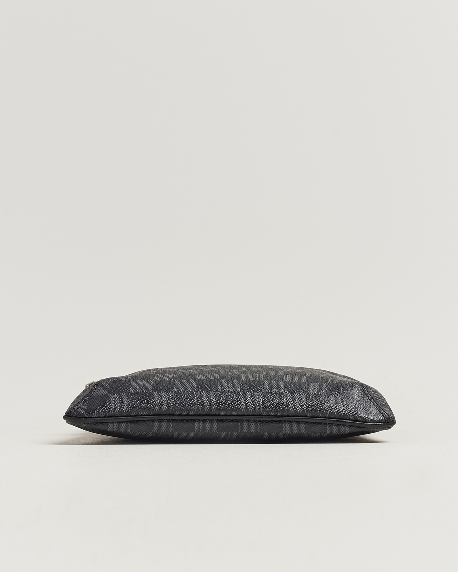 Heren | Louis Vuitton Pre-Owned Thomas Messenger Bag Damier Graphite | Louis Vuitton Pre-Owned | Thomas Messenger Bag Damier Graphite