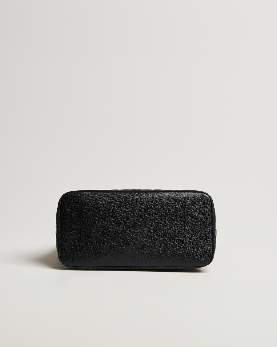 Homme | Chanel Pre-Owned Médallion Tote Bag Black Caviar | Chanel Pre-Owned | Médallion Tote Bag Black Caviar