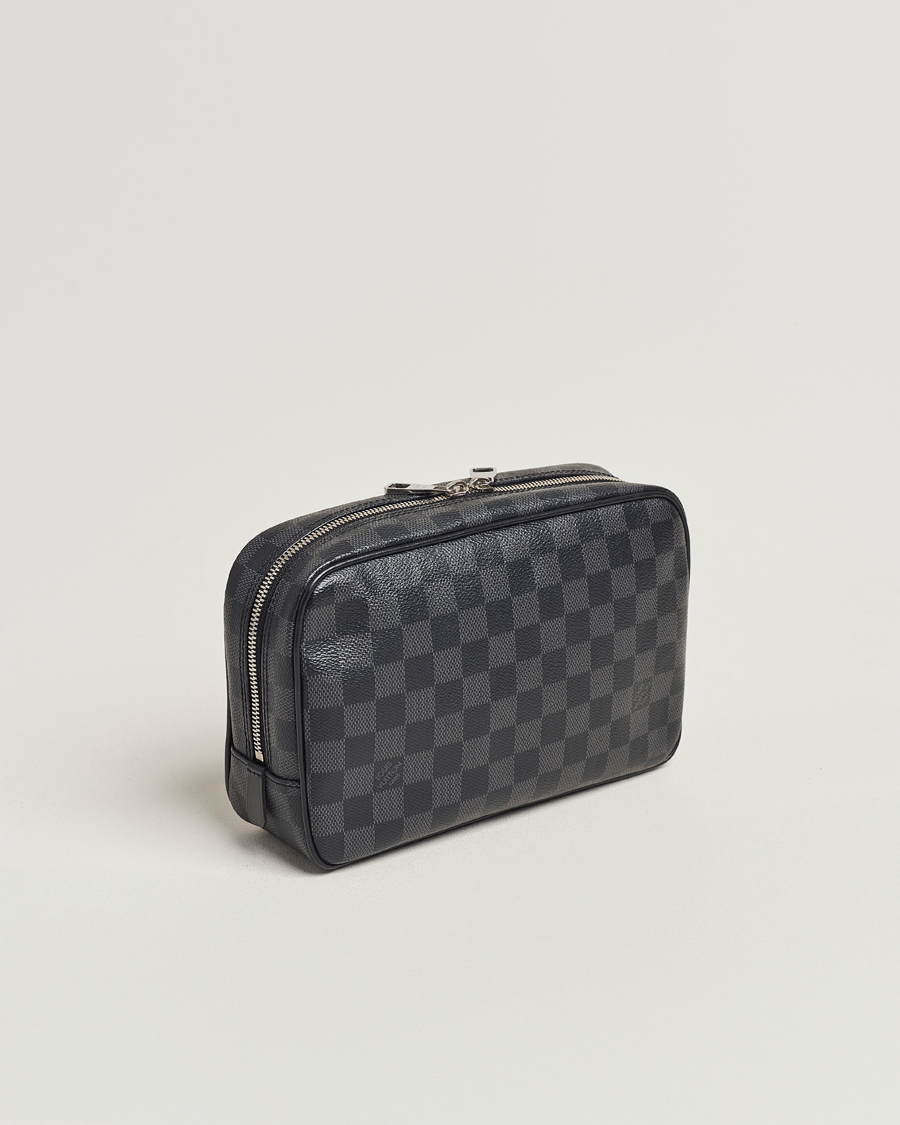 Homme | Louis Vuitton Pre-Owned Toiletry Damier Graphite | Louis Vuitton Pre-Owned | Toiletry Damier Graphite