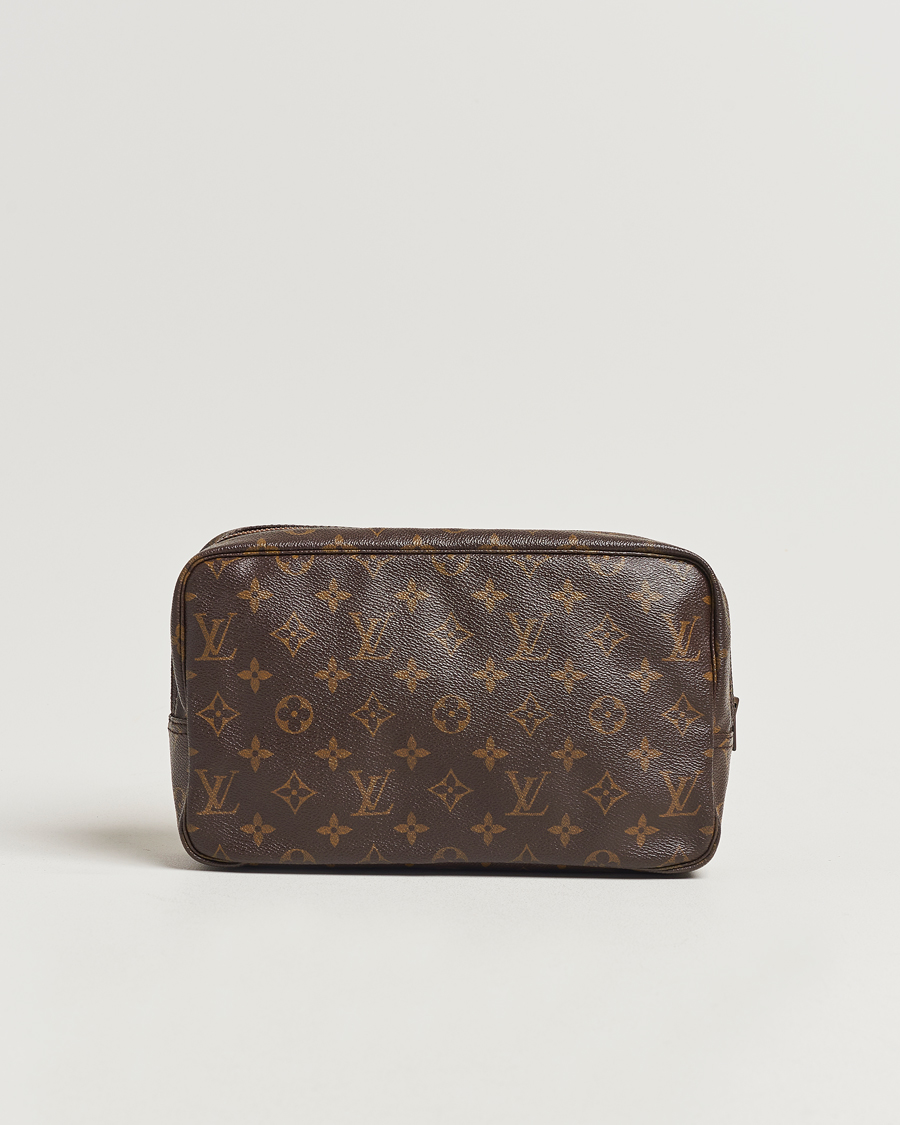 Homme | Louis Vuitton Pre-Owned Trousse Washbag 28 Monogram | Louis Vuitton Pre-Owned | Trousse Washbag 28 Monogram