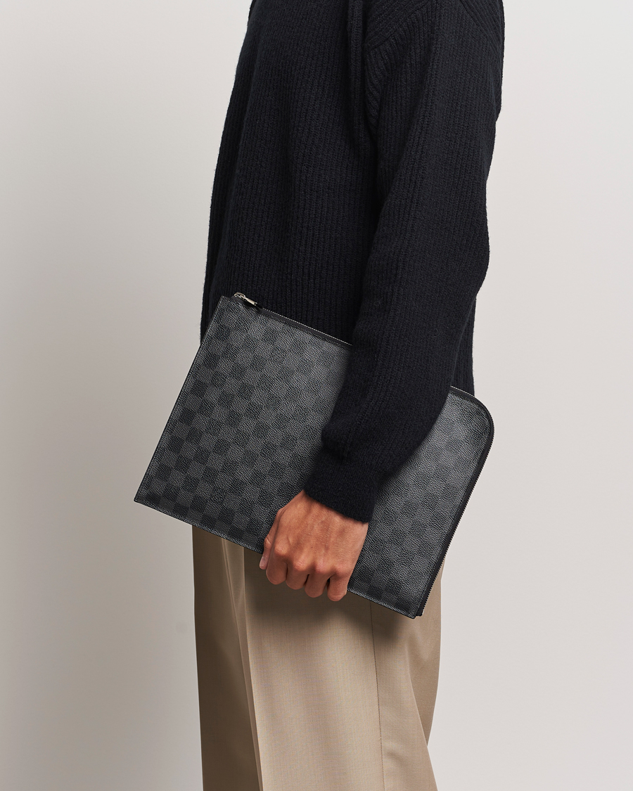 Heren | Louis Vuitton Pre-Owned Poche Joule GM Clutch Bag Damier Graphite | Louis Vuitton Pre-Owned | Poche Joule GM Clutch Bag Damier Graphite