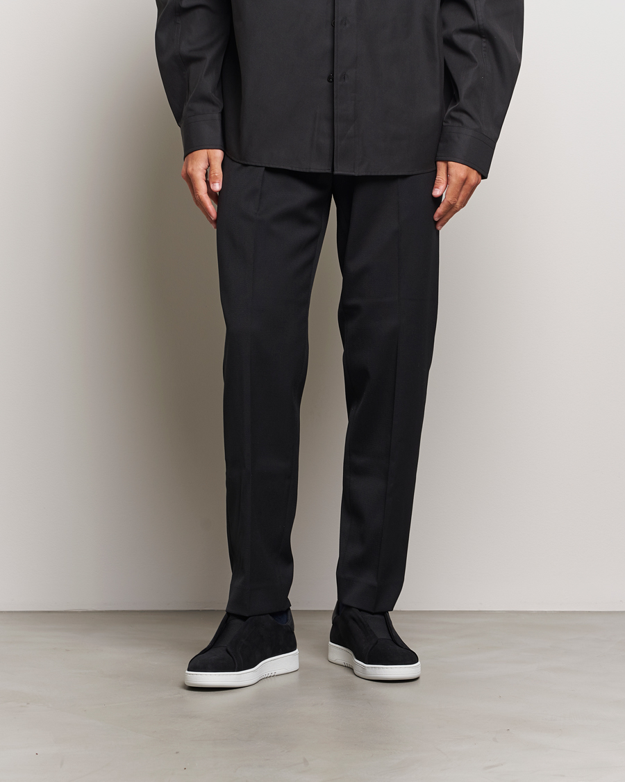 Homme | Axel Arigato Dice Laceless Suede Sneaker Black | Axel Arigato | Dice Laceless Suede Sneaker Black