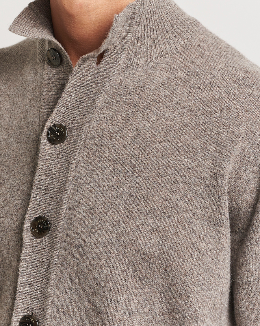 Heren | Truien | Altea | Shetland Cardigan Taupe