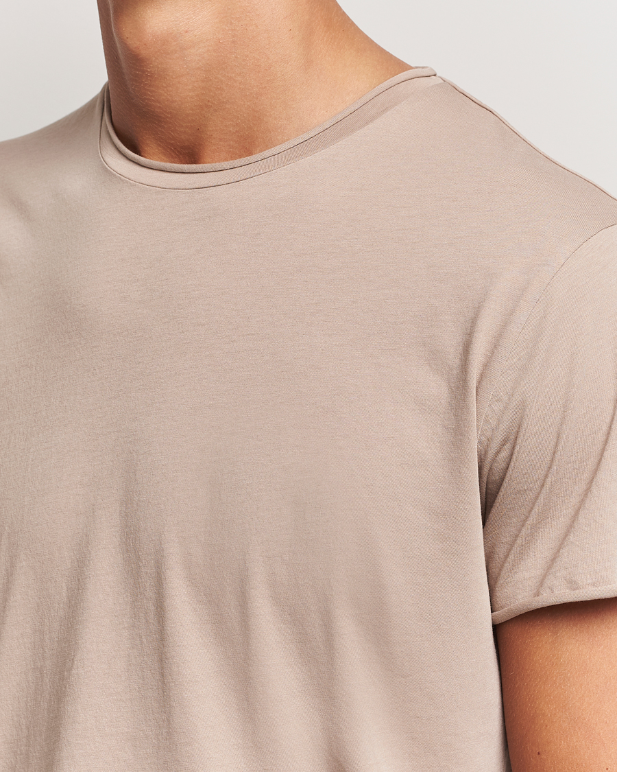 Homme | T-shirts | Filippa K | Roll Neck Crew Neck T-Shirt Faded Khaki