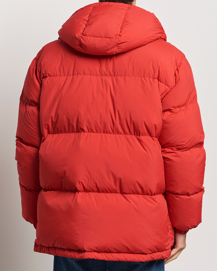 Heren | Jassen | GANT | Expedition Down Puffer Ruby Red