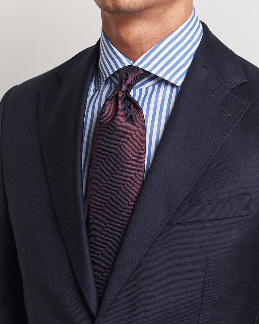 Homme | Brioni Herringbone Silk Tie Burgundy | Brioni | Herringbone Silk Tie Burgundy