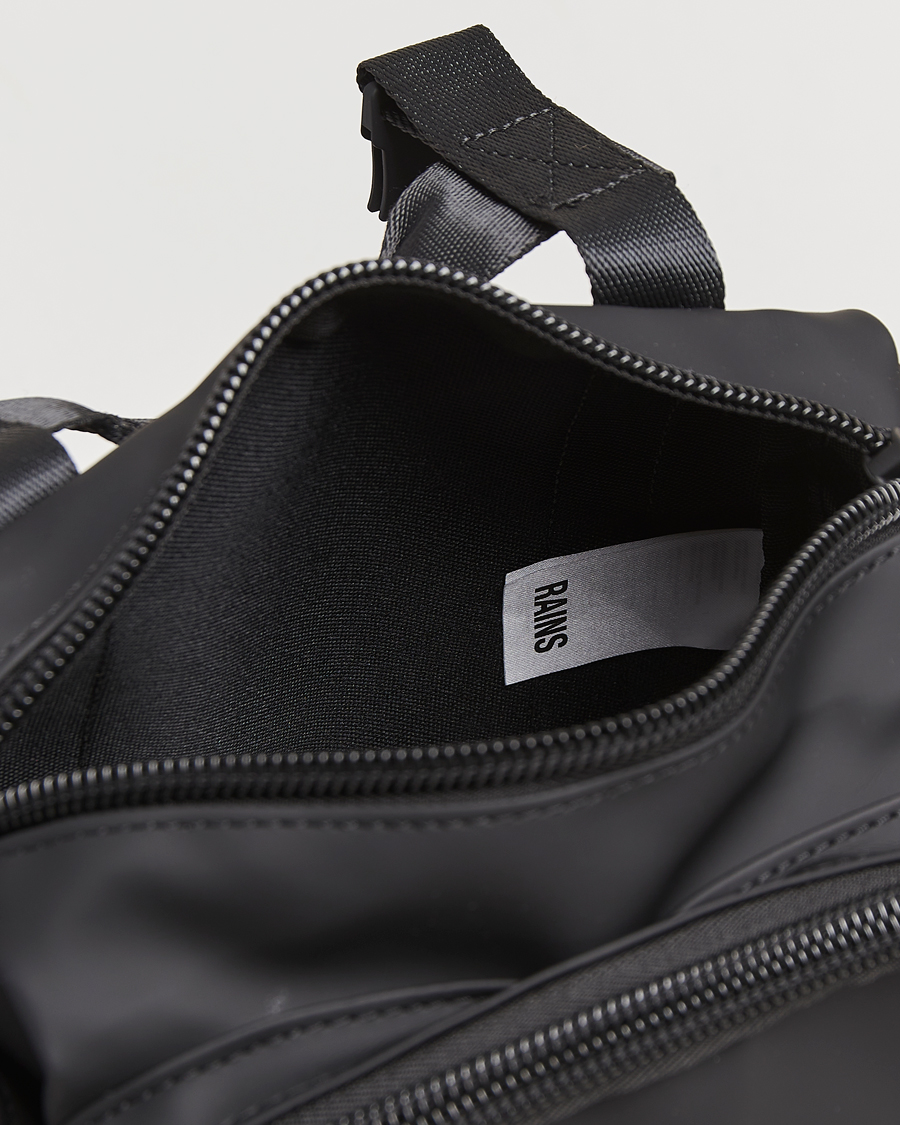 Homme | RAINS Trail Crossbody Bag Black | RAINS | Trail Crossbody Bag Black