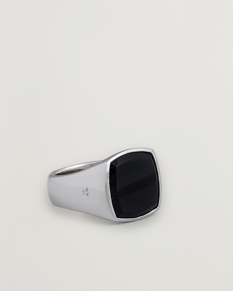 Homme | Tom Wood Cushion Polished Black Onyx Ring Silver | Tom Wood | Cushion Polished Black Onyx Ring Silver