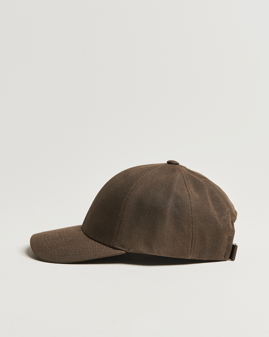 Homme | Varsity Headwear Oilskin Baseball Cap Chestnut Brown | Varsity Headwear | Oilskin Baseball Cap Chestnut Brown