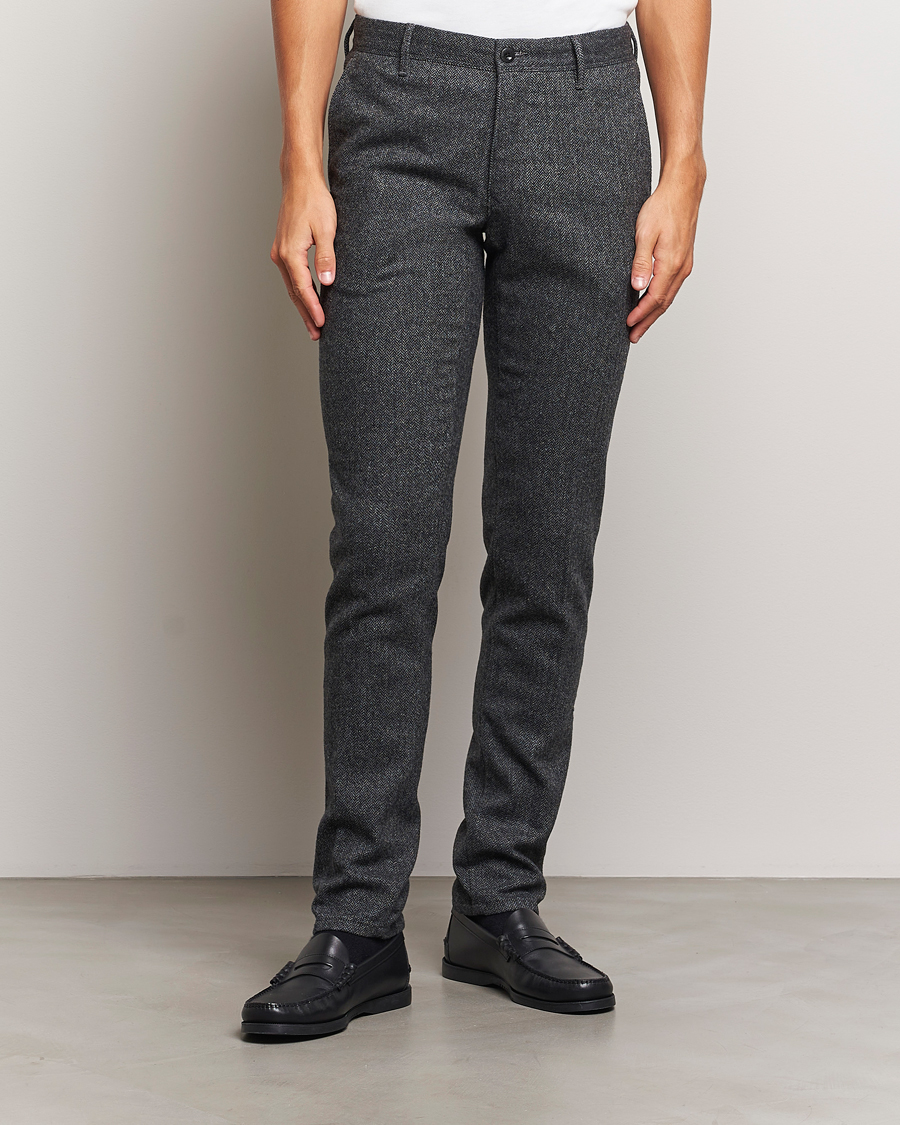 Homme | Pantalons | Incotex | Slim Fit Washed Wool Stretch Slacks Dark Grey