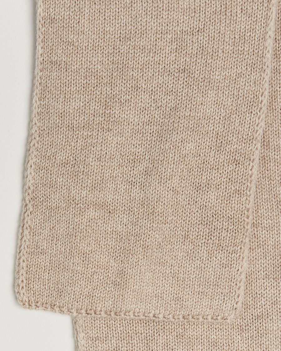 Heren | Piacenza Cashmere Short Loop Cashmere Scarf Light Beige | Piacenza Cashmere | Short Loop Cashmere Scarf Light Beige