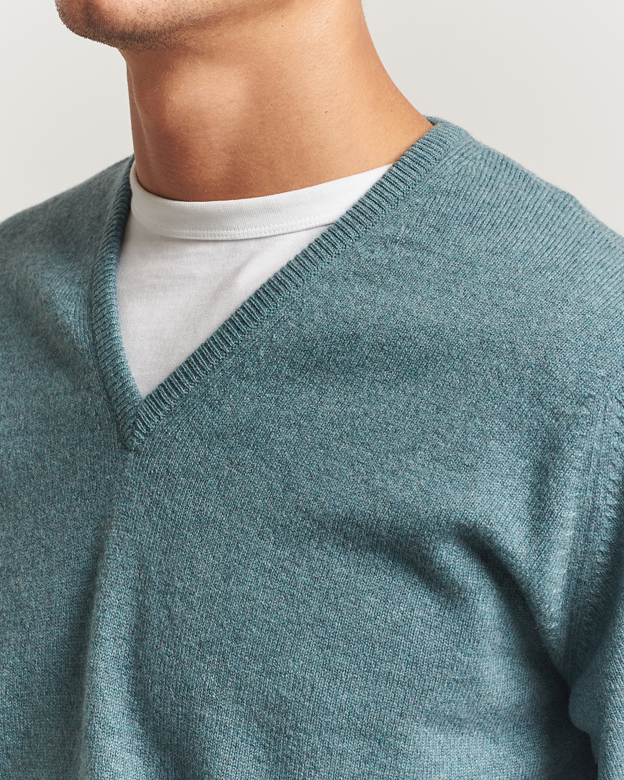 Heren | Truien | William Lockie | Rob Lambswool V-Neck Caspian