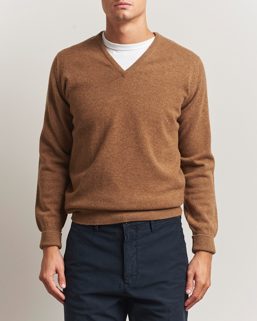 Heren | Truien | William Lockie | Rob Lambswool V-Neck Savannah