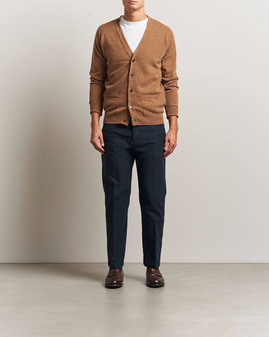 Heren | Truien | William Lockie | Rob Lambswool Cardigan Driftwood