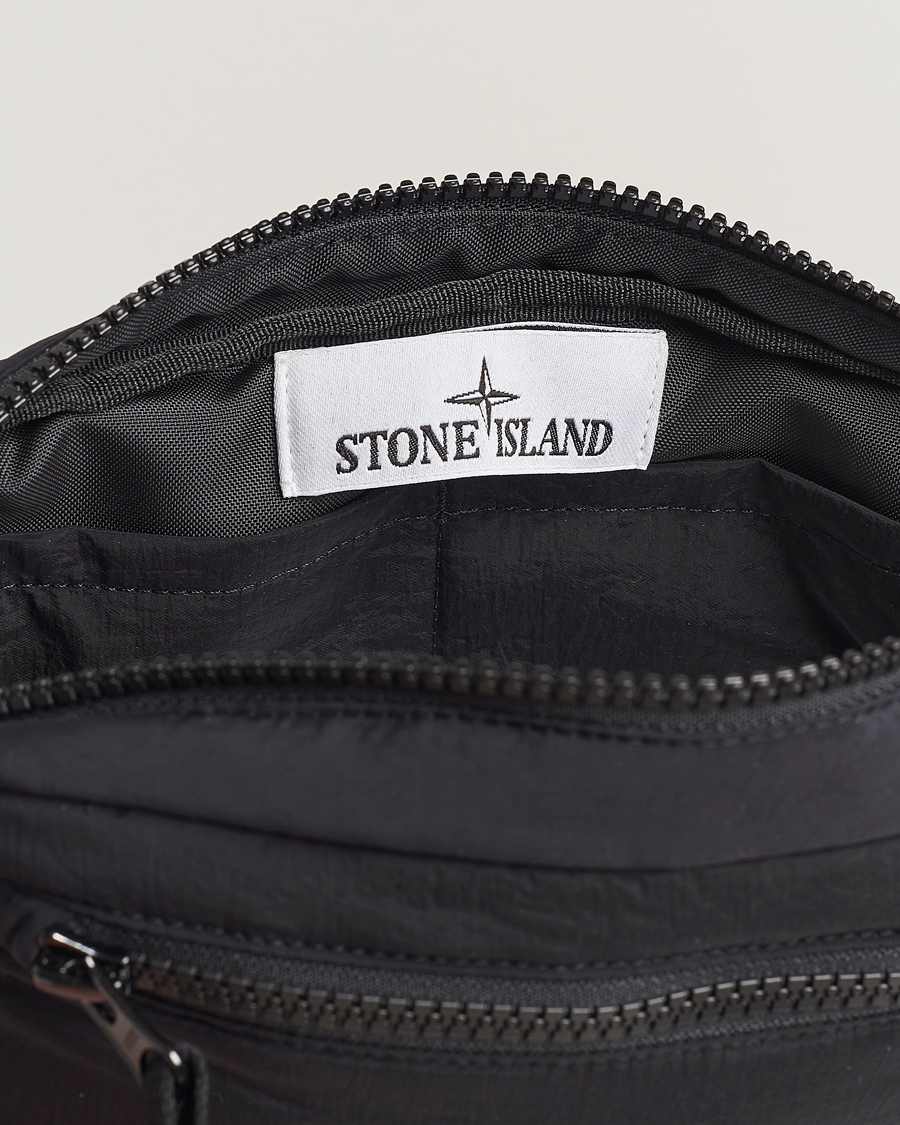 Heren | Stone Island Nylon Metal Small Clutch Black | Stone Island | Nylon Metal Small Clutch Black