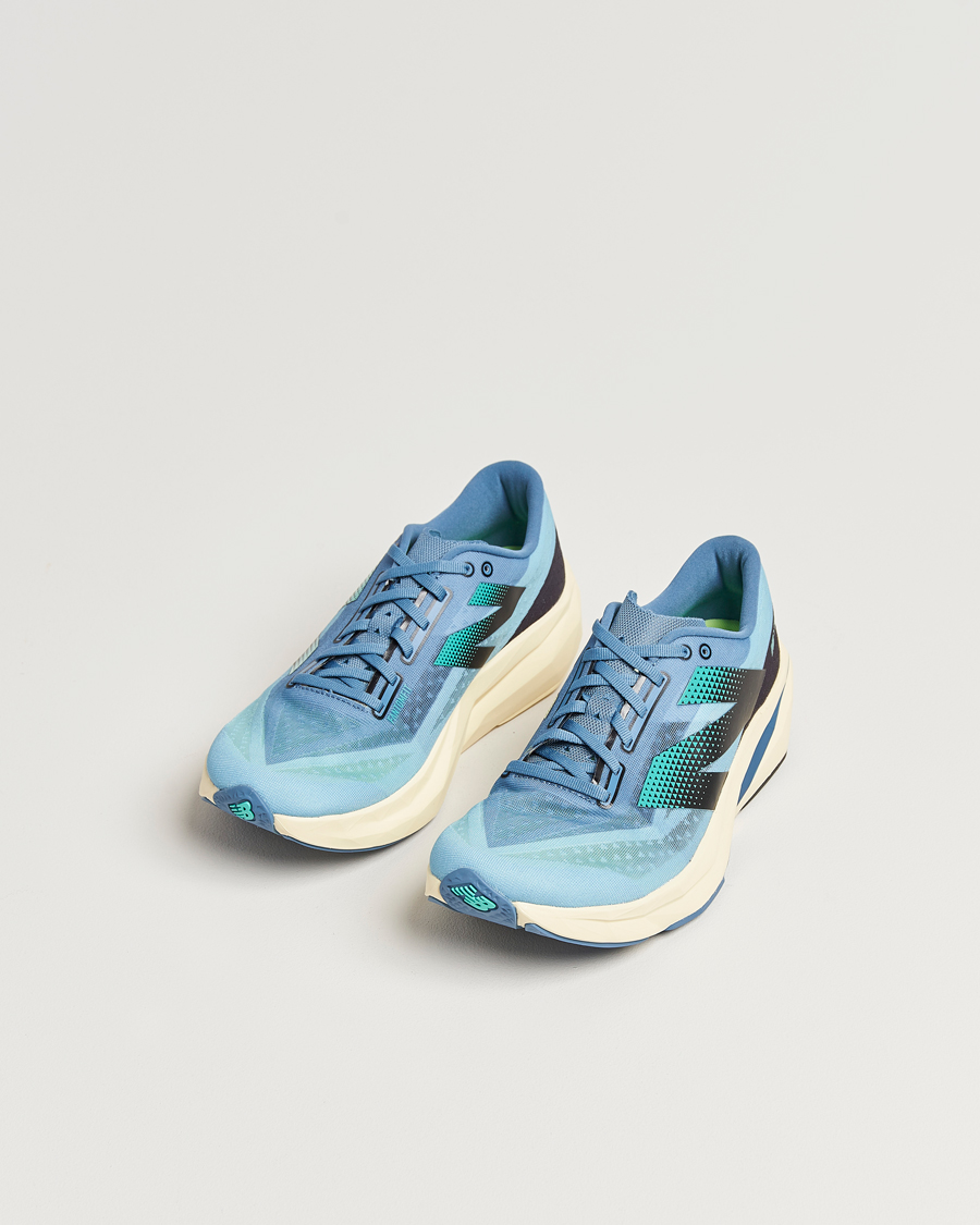 Homme | New Balance Running FuelCell Rebel v4 Blue | New Balance Running | FuelCell Rebel v4 Blue