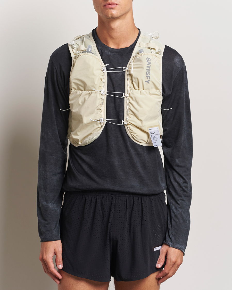 Heren | Satisfy Justice Cordura Hydration Vest Mineral Off White | Satisfy | Justice Cordura Hydration Vest Mineral Off White