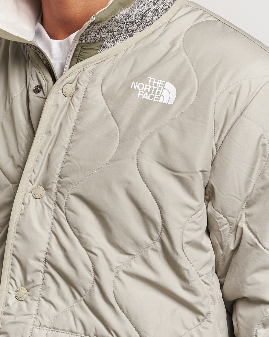 Heren | Jassen | The North Face | Ampato Quilted Liner Grey