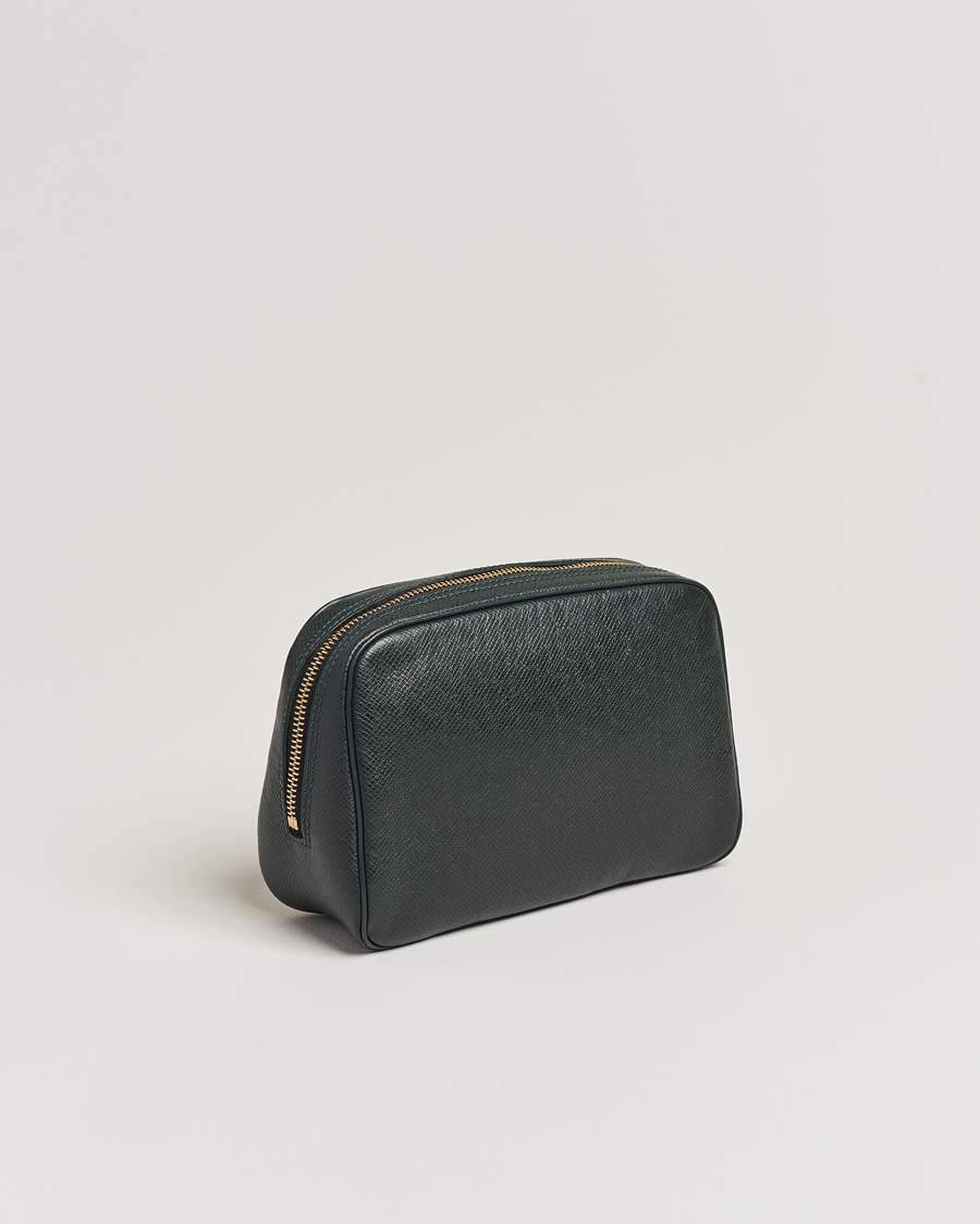 Heren | Louis Vuitton Pre-Owned Pochette Accessoir Washbag Green | Louis Vuitton Pre-Owned | Pochette Accessoir Washbag Green