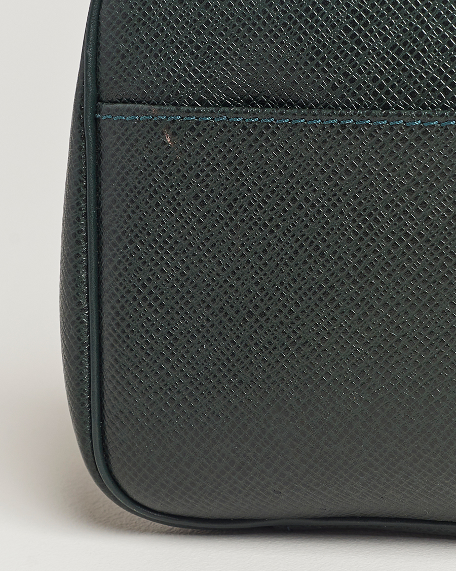Heren | Louis Vuitton Pre-Owned Pochette Accessoir Washbag Green | Louis Vuitton Pre-Owned | Pochette Accessoir Washbag Green