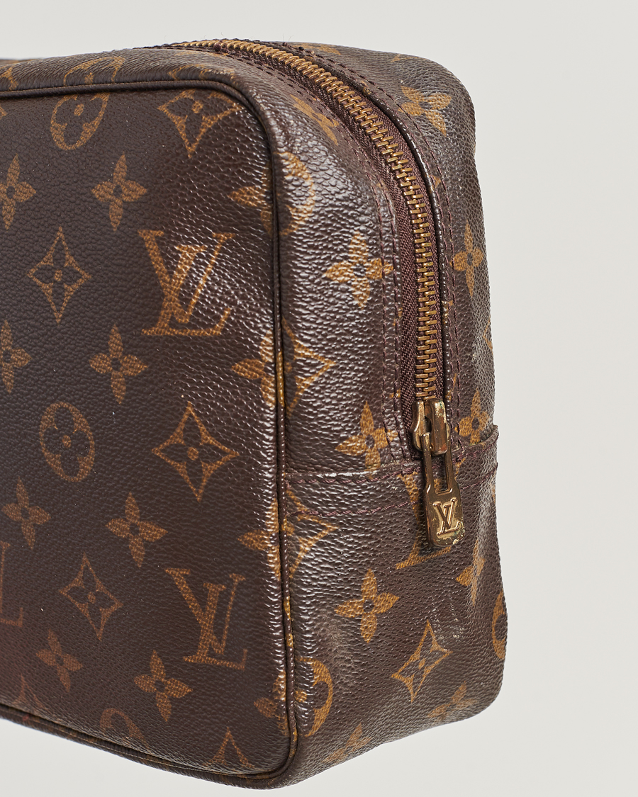 Heren | Louis Vuitton Pre-Owned Trousse de Toilette Washbag Monogram | Louis Vuitton Pre-Owned | Trousse de Toilette Washbag Monogram
