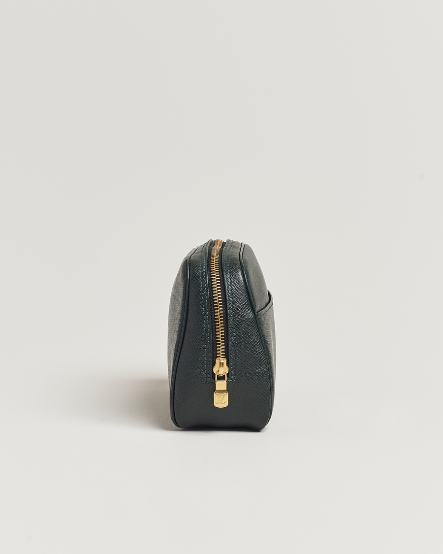 Homme | Louis Vuitton Pre-Owned Pochette Accessoir Washbag Green | Louis Vuitton Pre-Owned | Pochette Accessoir Washbag Green