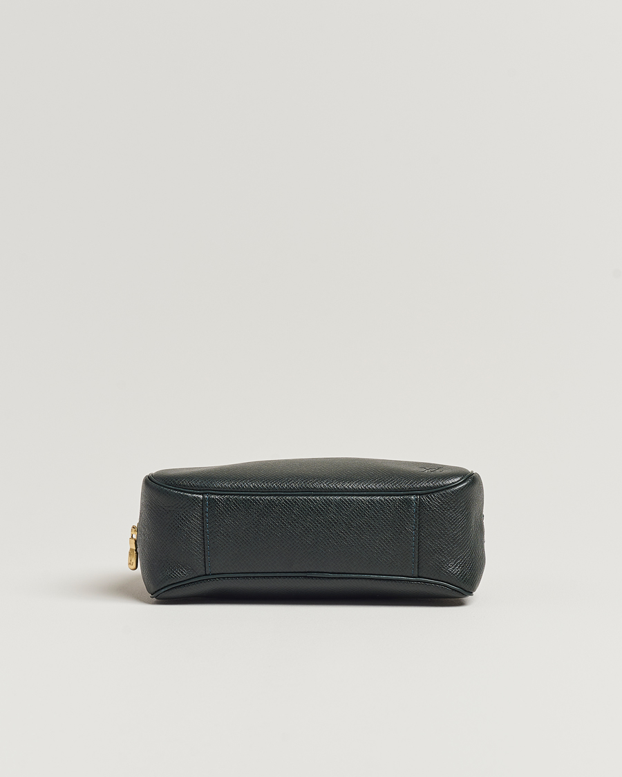 Homme | Louis Vuitton Pre-Owned Pochette Accessoir Washbag Green | Louis Vuitton Pre-Owned | Pochette Accessoir Washbag Green