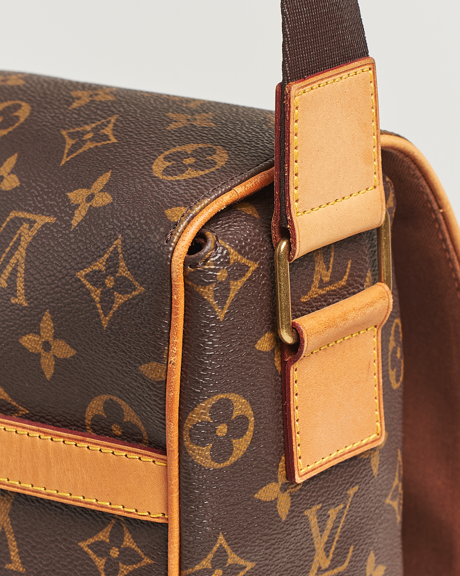 Heren | Louis Vuitton Pre-Owned Abbesses Messenger Bag Monogram | Louis Vuitton Pre-Owned | Abbesses Messenger Bag Monogram