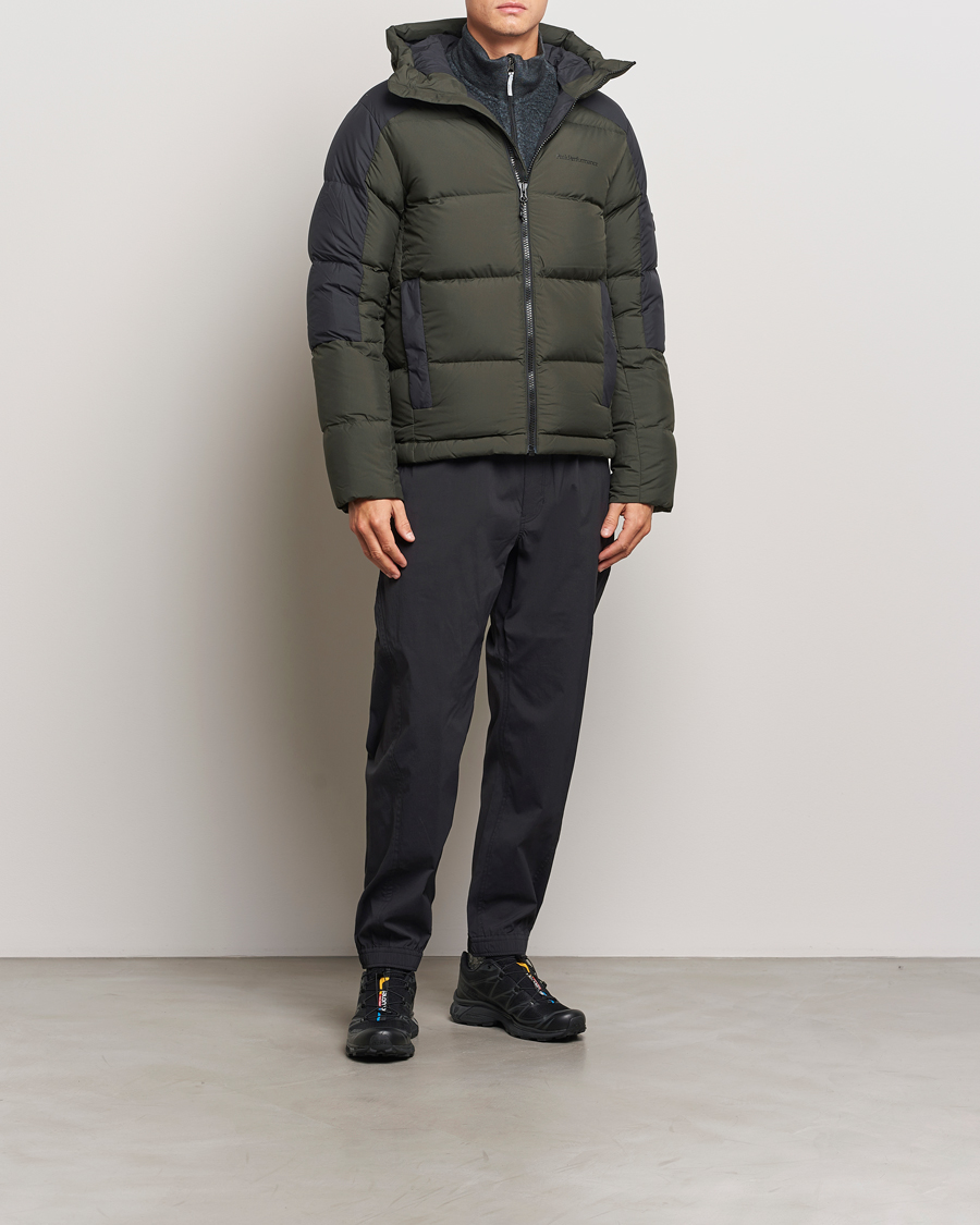 Heren | Jassen | Peak Performance | Down Puffer Hood Jacket Olive Extreme