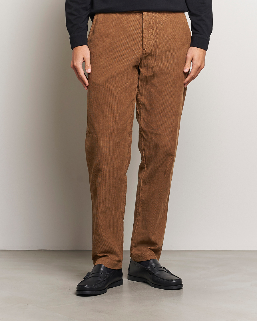 Heren | Broeken | Sunspel | Corduroy Chore Trousers Sandstone
