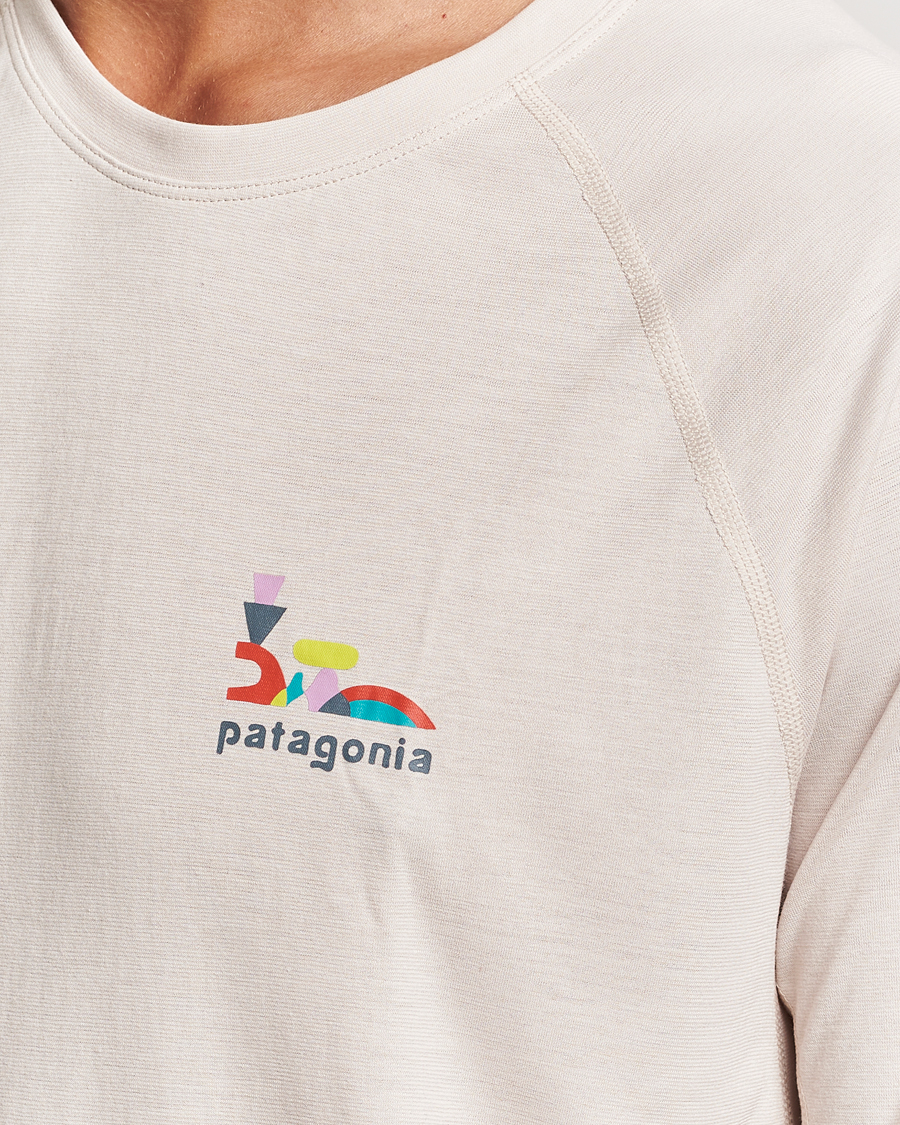 Heren | T-shirts | Patagonia | Short Sleeve Cap Cool Trail Graphic Shirt Pumice
