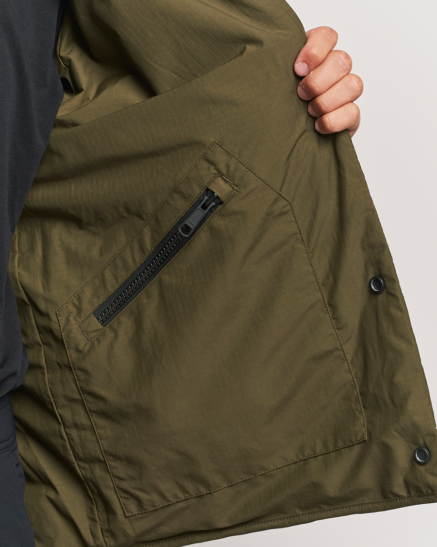 Homme | Manteaux Et Vestes | Canada Goose Black Label | Boswell Reversible Jacket Military Green
