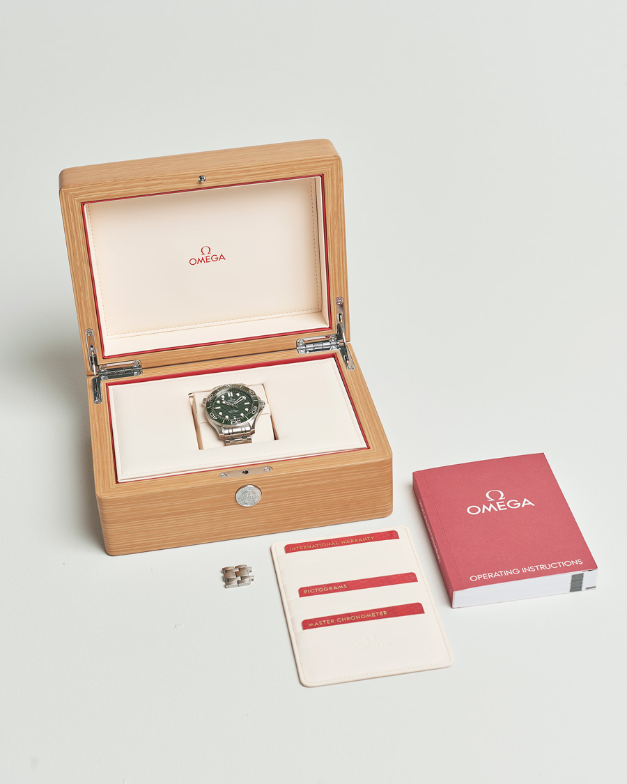 Heren | Omega Pre-Owned Seamaster Diver 300M Green | Omega Pre-Owned | Seamaster Diver 300M Green