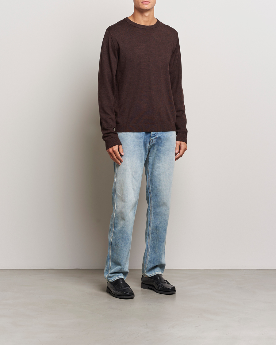 Heren | Truien | A Day's March | Alagón Merino Crew Dark Brown
