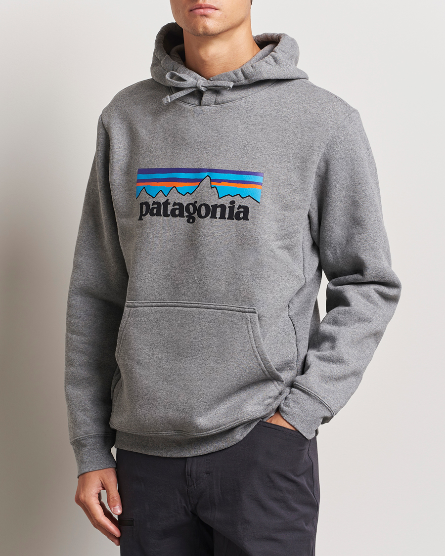 Heren | Truien | Patagonia | P-6 Logo Uprisal Hoody Gravel Heather
