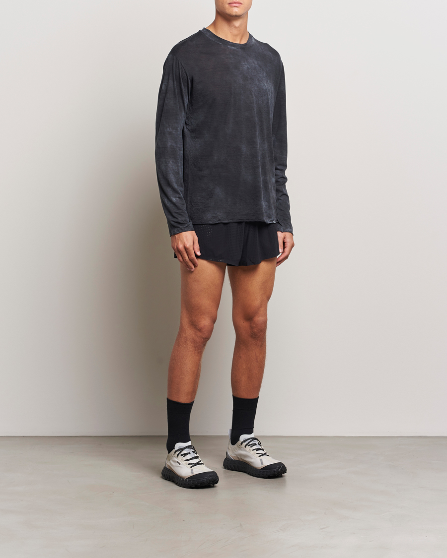 Heren | Korte broek | Satisfy | Space-O 2.5 Distance Shorts Black