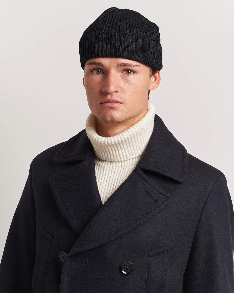 Homme | S.N.S. Herning Fender Merino Wool Hat Black | S.N.S. Herning | Fender Merino Wool Hat Black