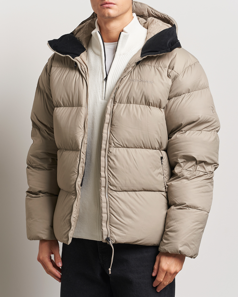 Homme | Manteaux Et Vestes | Peak Performance | Frost Oversized Down Puffer Avid Beige